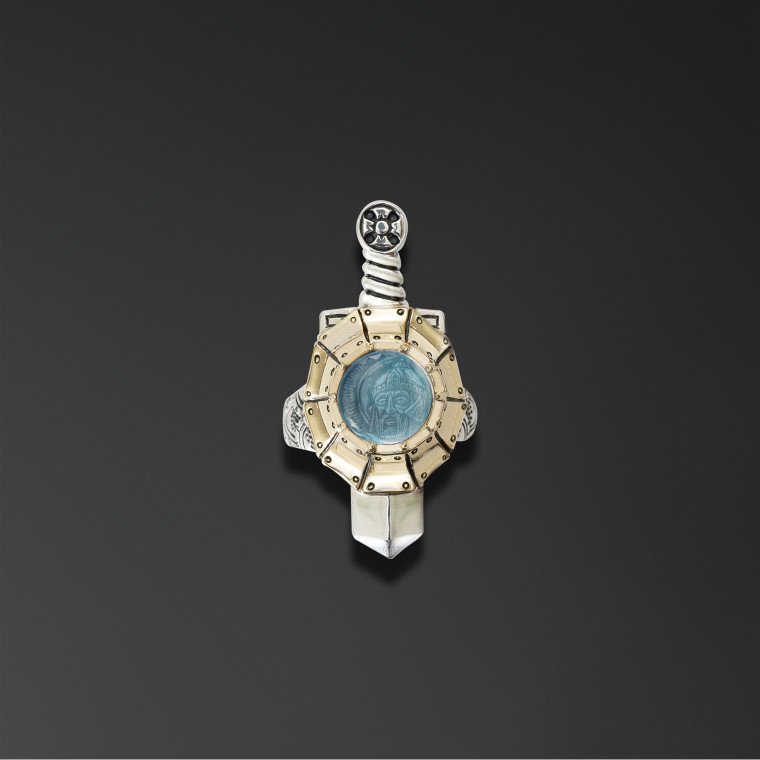 Officer's ring 