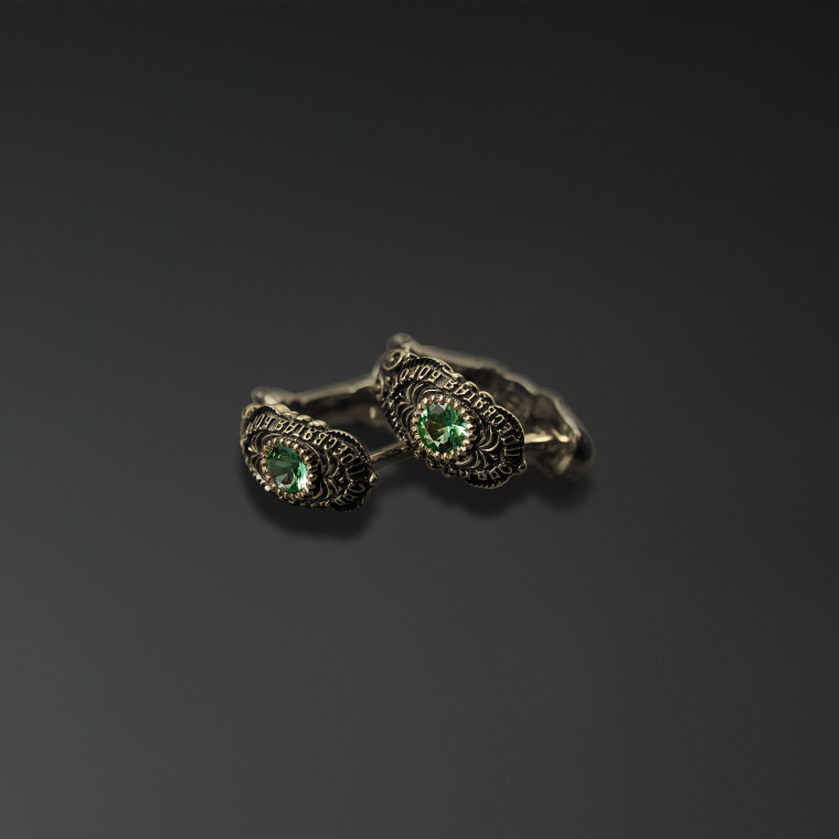 The “Girly” Earrings 