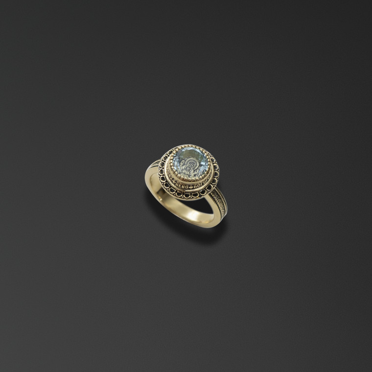 Gemstone ring 