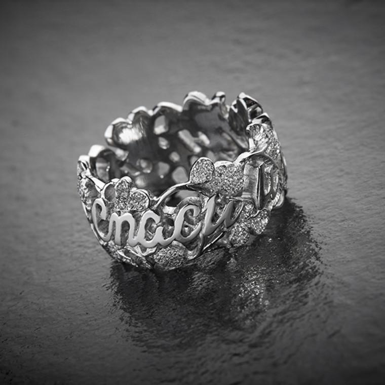 Protective ring with the words ‘Save and Protect’