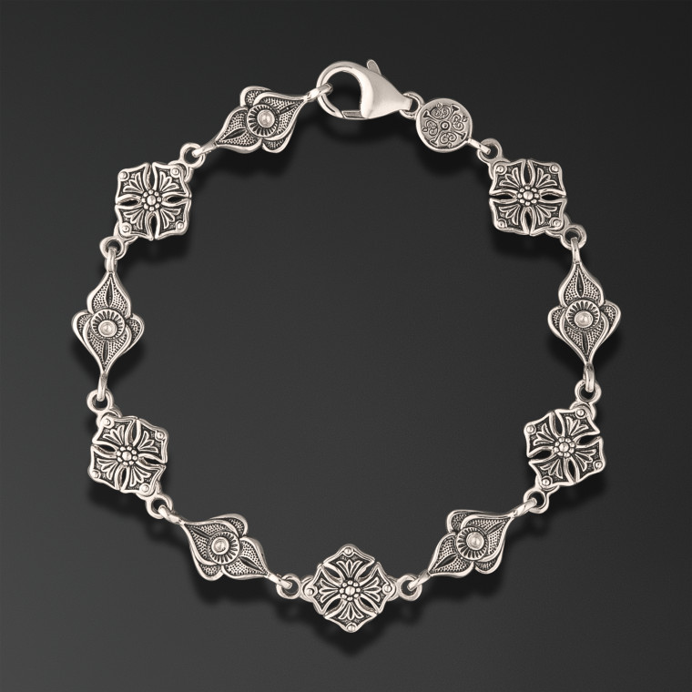 The Serafim Bracelet