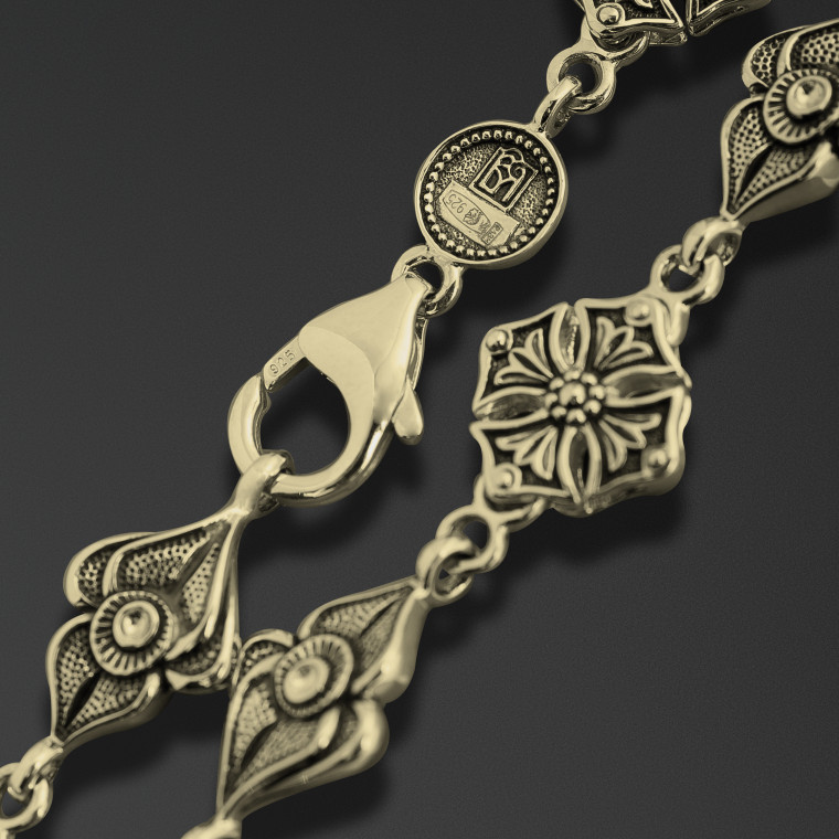 The Serafim Bracelet